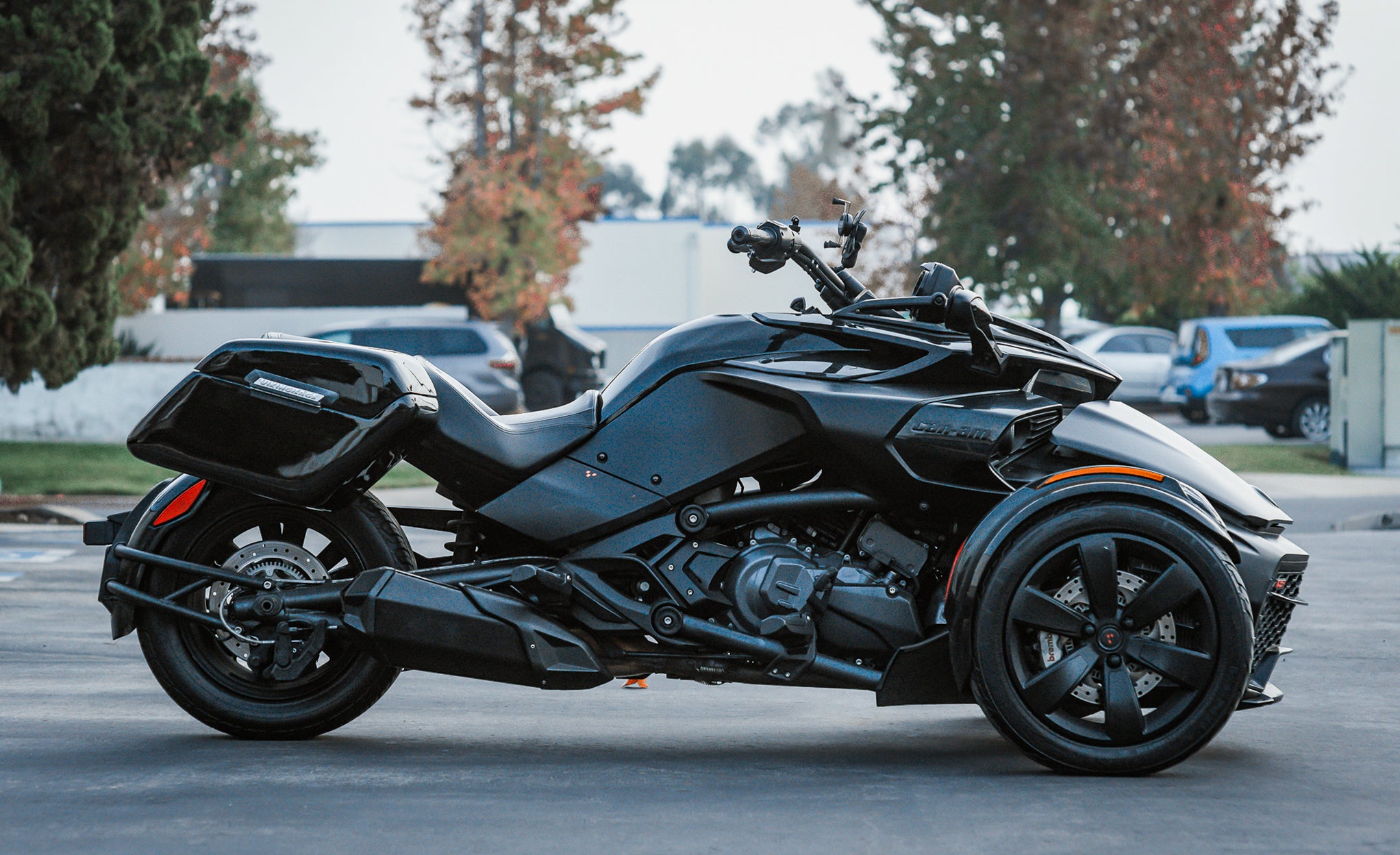 42L - Baldur Extra Large CAN AM Spyder F3-S Painted Motorcycle Hard Saddlebags wide @expand