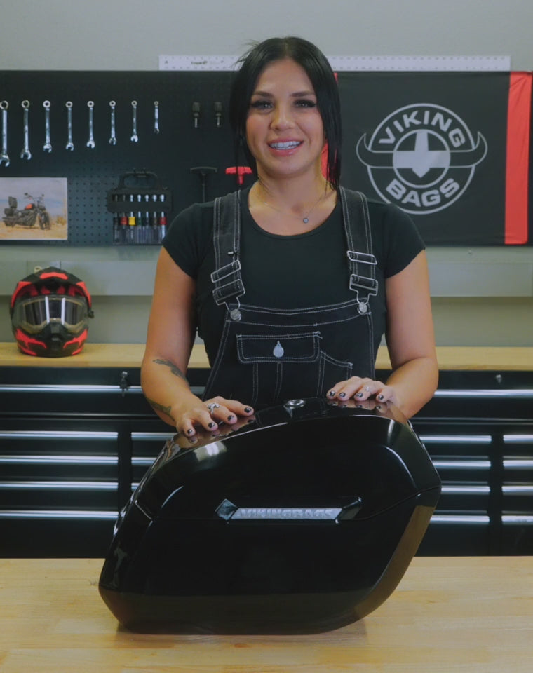 32L - Darkin Large Quick Mount Painted Hard Saddlebags for Harley Softail Low Rider S FXLRS Video