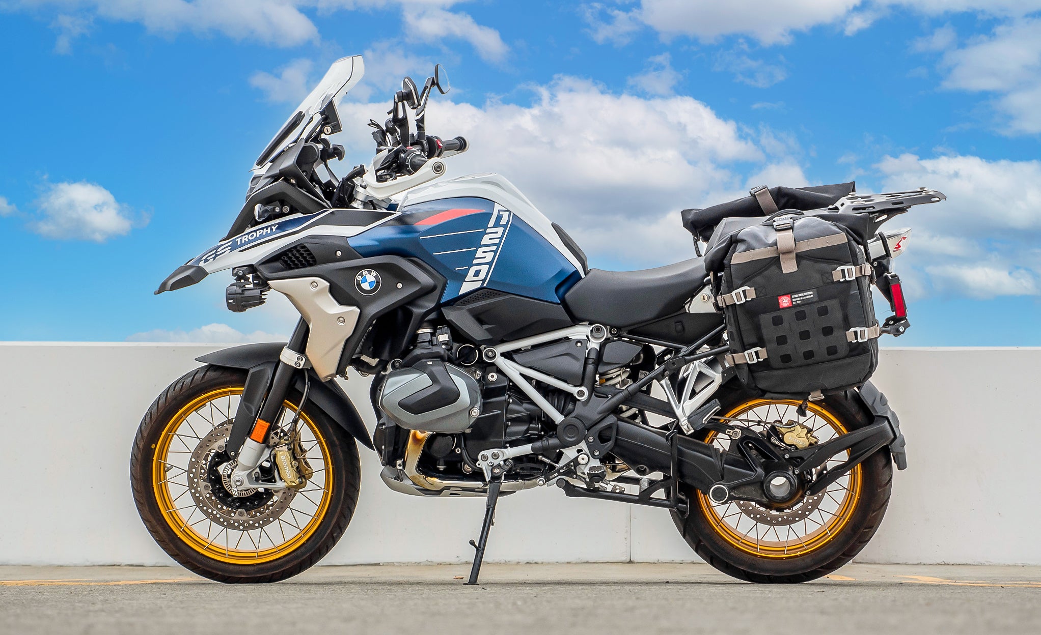 40L - Apex BMW R1250GS ADV Touring Panniers @expand