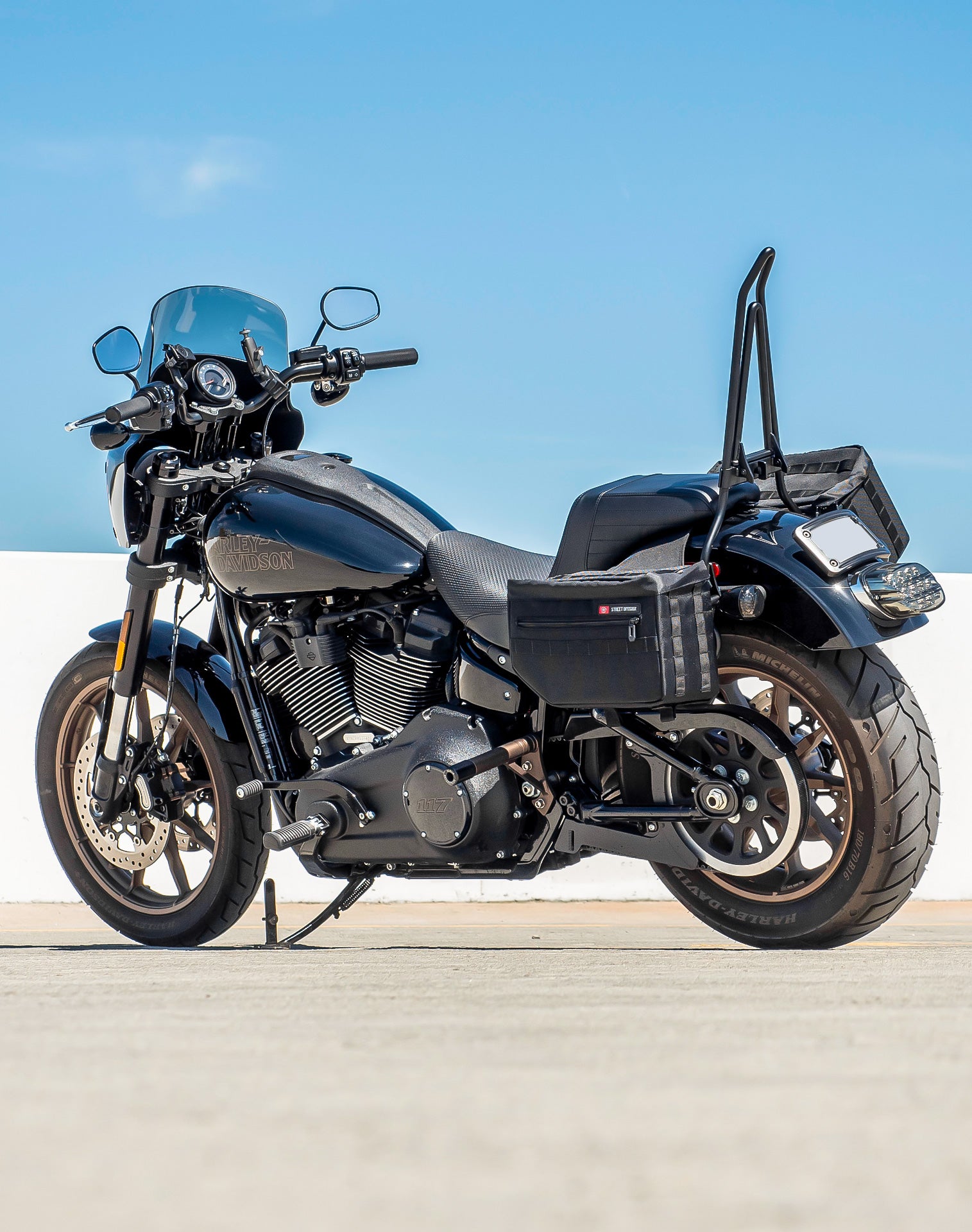 18L - Patriot Large Motorcycle Throw Over Saddlebags for Harley Softail Low Rider S FXLRS v1