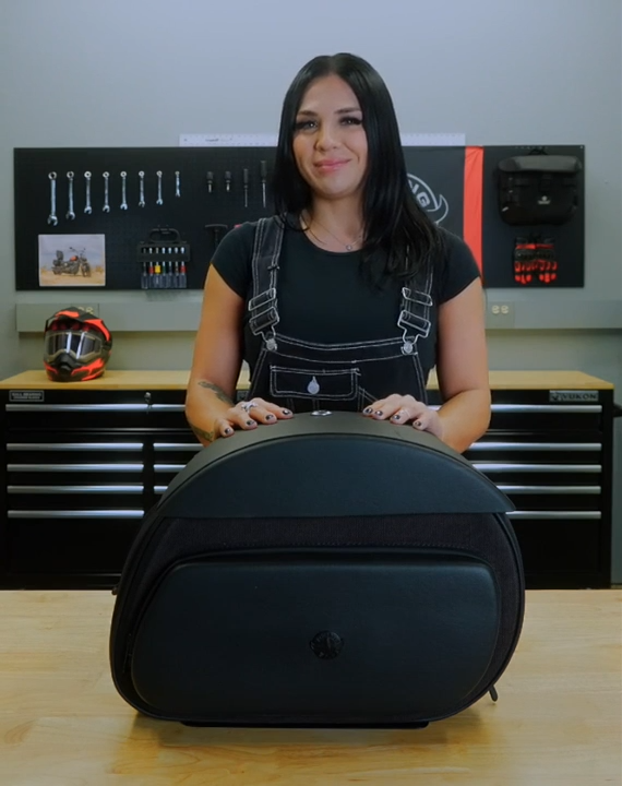 30L - Stealth Quick Mount Saddlebags for Harley Davidson Softail Low Rider S FXLRS Video